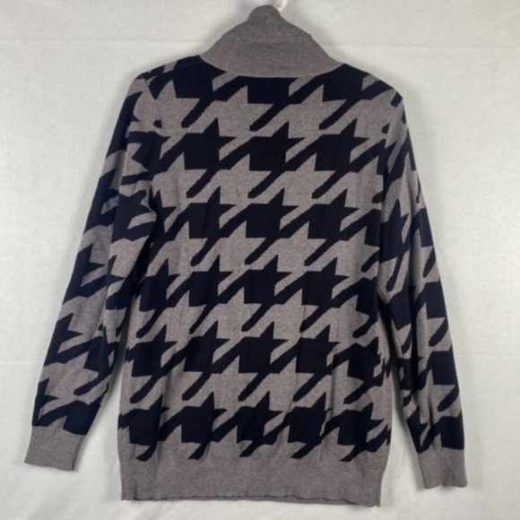 Ann Taylor | Women’s Medium Houndstooth Design Turtleneck Sweater | Grey,‎ Black - Picture 5 of 7